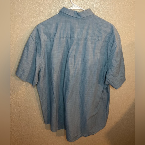 Van Heusen Men’s Dress Shirt, XL - Picture 2 of 3